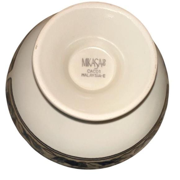 Vintage MIKASA Intaglio“Arabella” CHIP AND DIP BOWL 4 7/8in AND PLATTER 14.5in - Picture 9 of 11